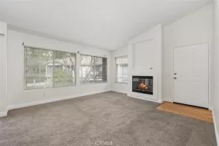 Photo #5: OC24003303 Listing 