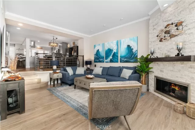 MLS: OC24003426 Condo For Sale