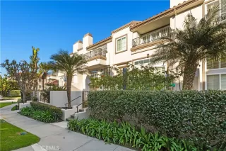 Photo #4: OC24003426 Listing 