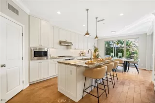 Photo #4: OC24003498 Listing 