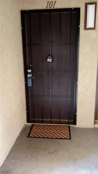 Photo #5: OC24003728 Listing