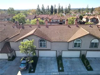 Photo #3: OC24003910 Listing 