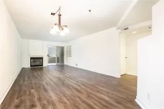 Photo #4: OC24004220 Listing