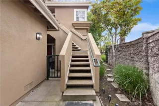 Photo #2: OC24004517 Listing