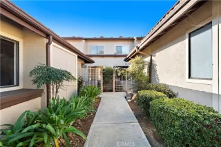 Photo #2: OC24004763 Listing