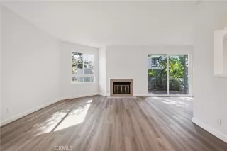 Photo #5: OC24004776 Listing