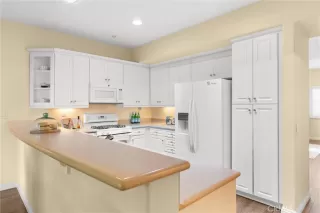 Photo #5: OC24004810 Listing 