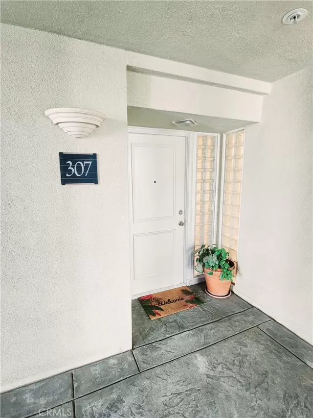 MLS: OC24004967 Condo For Sale