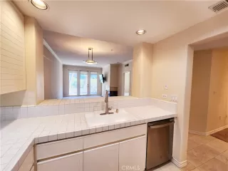 Photo #6: OC24004967 Listing