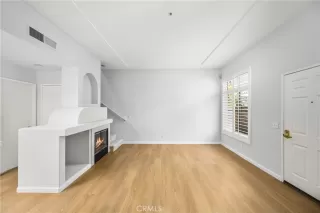 Photo #3: OC24005638 Listing