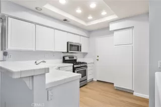 Photo #5: OC24005638 Listing