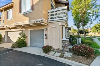 Photo #2: OC24005803 Listing