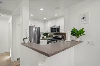 Photo #5: OC24005803 Listing