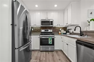 Photo #6: OC24005803 Listing