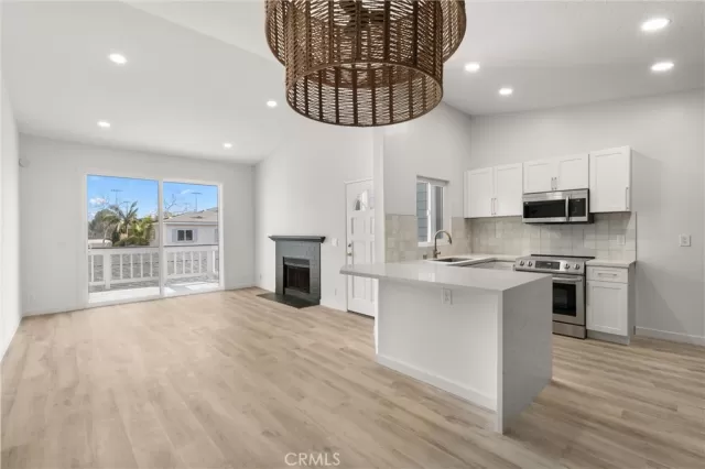 MLS: OC24006077 Condo For Sale