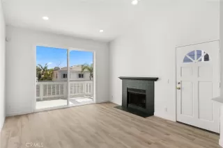 Photo #4: OC24006077 Listing 