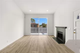 Photo #5: OC24006077 Listing 