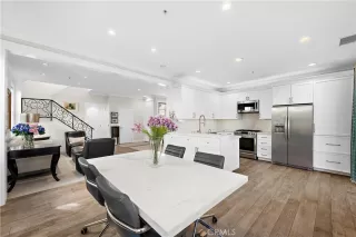 Photo #3: OC24006348 Listing 