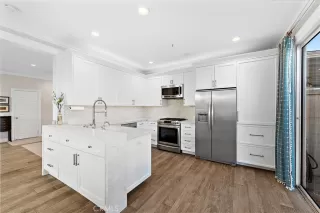 Photo #4: OC24006348 Listing 