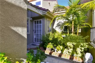 Photo #1: OC24006411 Listing