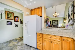 Photo #5: OC24006411 Listing