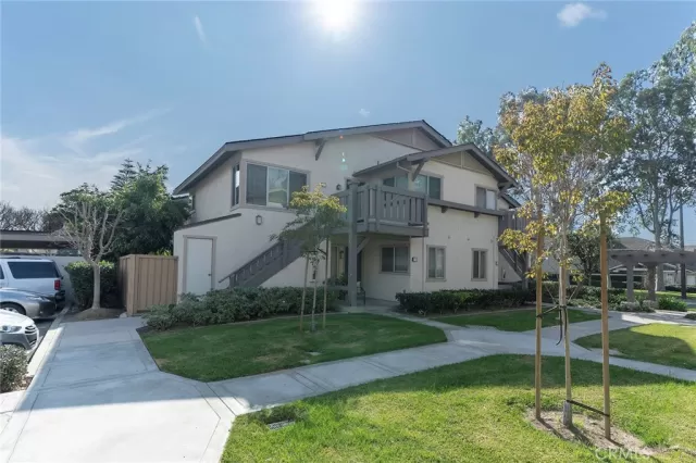 MLS: OC24007286 Condo For Sale