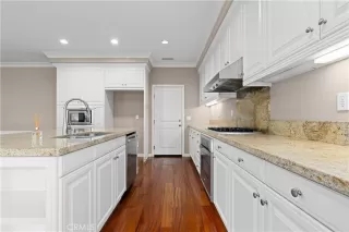 Photo #6: OC24007880 Listing 