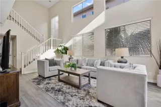 Photo #1: OC24008606 Listing 