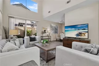 Photo #3: OC24008606 Listing 