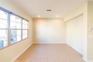 Photo #6: OC24008636 Listing