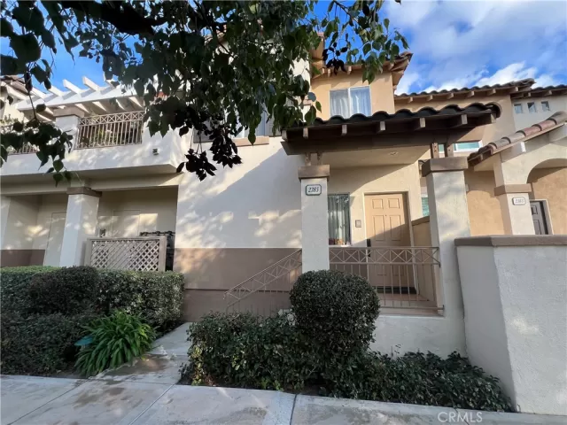 MLS: OC24008946 Condo For Sale