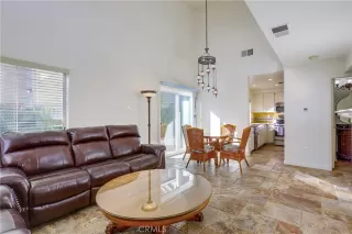 Photo #3: OC24009319 Listing 