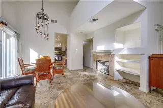 Photo #4: OC24009319 Listing 