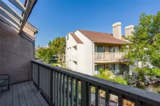 Photo #6: OC24009563 Listing 