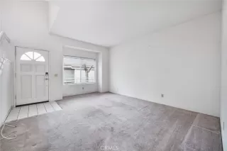 Photo #3: OC24010027 Listing 