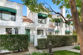 Photo #2: OC24010051 Listing