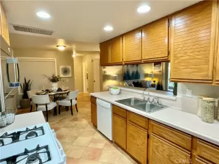 Photo #5: OC24010067 Listing