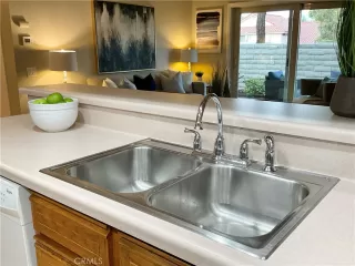 Photo #6: OC24010067 Listing