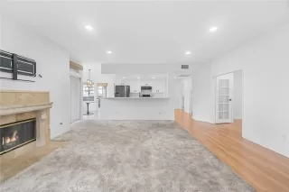 Photo #6: OC24010355 Listing 