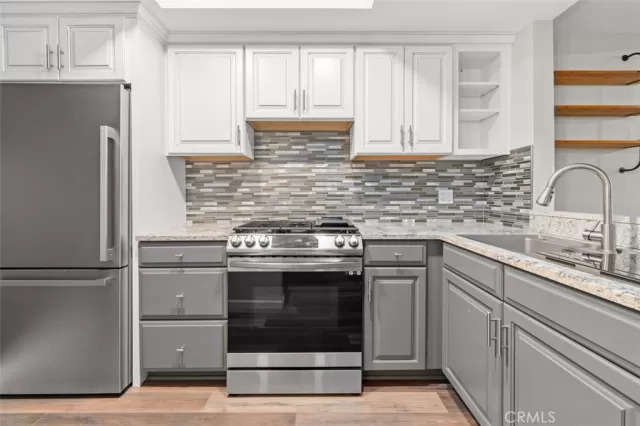 MLS: OC24011219 Condo For Sale