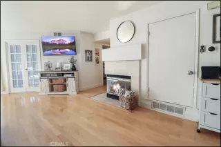 Photo #6: OC24011237 Listing 