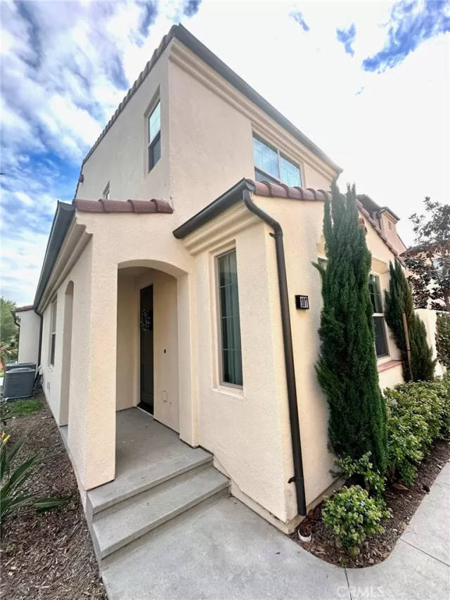 MLS: OC24011489 Condo For Sale