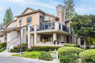 Photo #2: OC24011555 Listing 