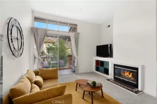 Photo #3: OC24011817 Listing 