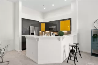 Photo #6: OC24011817 Listing 