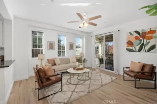 Photo #3: OC24011933 Listing 