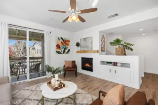 Photo #5: OC24011933 Listing 