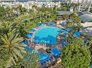 Photo #4: OC24011946 Listing