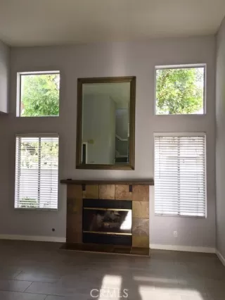 Photo #5: OC24011987 Listing 