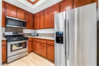 Photo #3: OC24012087 Listing 